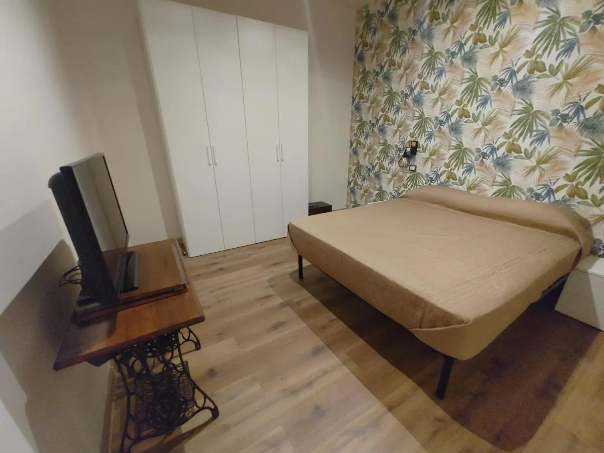 The First Apartment Cinisi 0*,  Italy